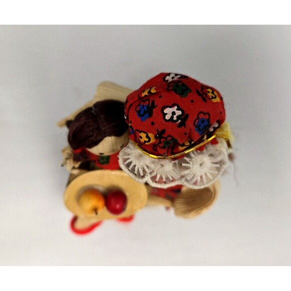 Vintage Handmade Corn Husk Doll Mother & Child in Wood High Chair Clothes 4.5" - Picture 10 of 12